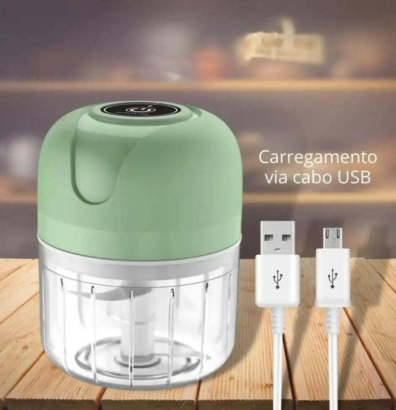 "Simplifique sua cozinha com o Mini Processador Multifuncional – Praticidade e eficiência na palma da sua mão!"